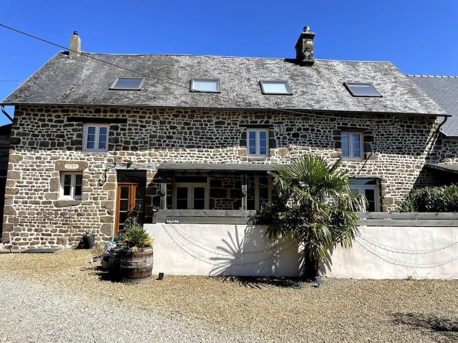 Gites Le Bisson Heusse Exterior photo